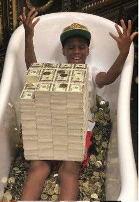 Money Stool - Image 2